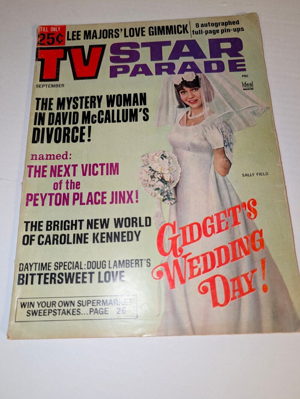 Vtg September 1966 TV Star Parage Magazine Lee Majors Caroline Kennedy Beatles